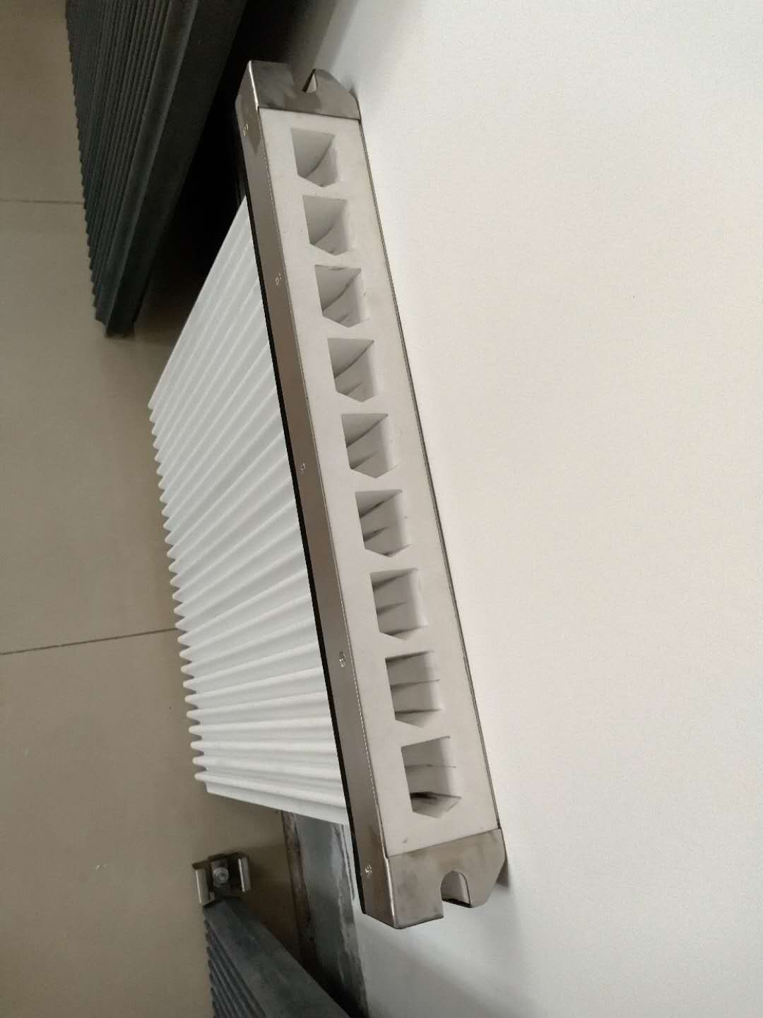 防靜電塑燒板除塵器的特點(diǎn)(圖1) 防靜電塑燒板濾芯